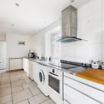 6 Bedroom Pet Friendly In Дом отдыха *
