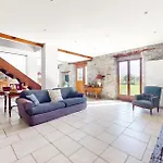 6 Bedroom Pet Friendly In Дом отдыха Монрежо