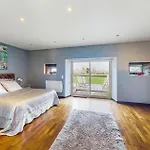 6 Bedroom Pet Friendly In Дом отдыха *
