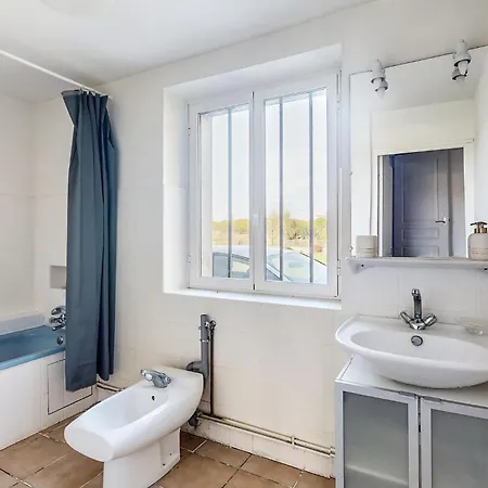 6 Bedroom Pet Friendly In * Montréjeau