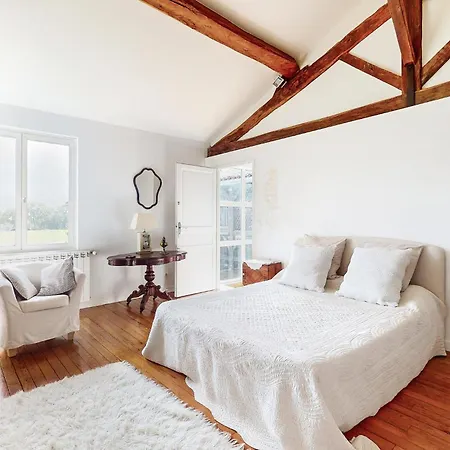 6 Bedroom Pet Friendly In * Montréjeau