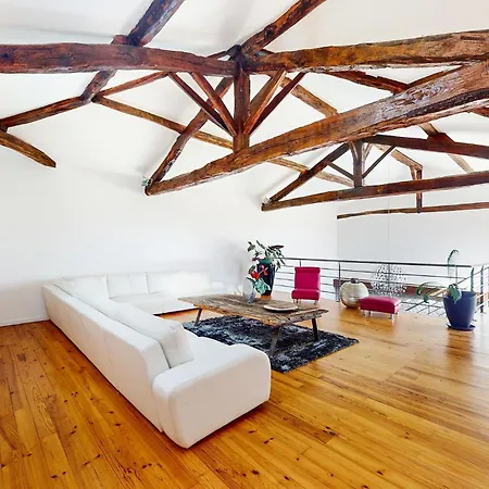 In With Wifi Σπίτι διακοπών *