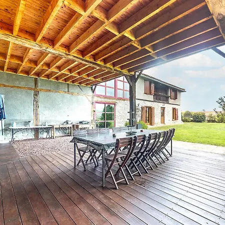 6 Bedroom Pet Friendly In * Montréjeau