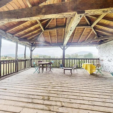Holiday home In With Wifi *