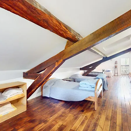 6 Bedroom Pet Friendly In * Montréjeau