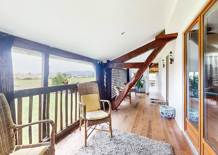 Сasa de vacaciones In With Wifi